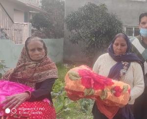 Kangra Seva Bharti unit distributed blankets to the needy
