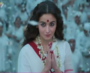 Alia's film was cleared by the censor board, but there were changes in this scene of 'Gangubai Kathiawadi'