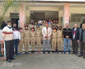 kutiyara school ke ncc cadets va nss svayamseviyon ne chalaya swachata abhiyan