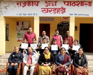 6 students of Khararhatti school took part in Children Science Congress competition