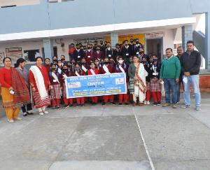 Bhota school students did industrial tour
