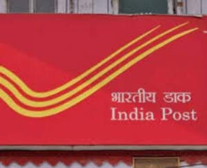 Dehra: Special camp organized to feed mobile number from Aadhar card