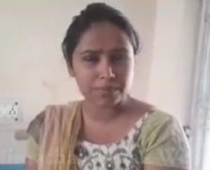 Jaisinghpur: Neha, the head of Gram Panchayat Tumber was attacked by some unknown person Jaisinghpur: Neha, the head of Gram Panchayat Tumber was attacked by an unknown person