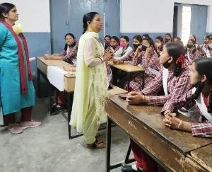 Information related to sexual harassment given to girl students in Dhundan school