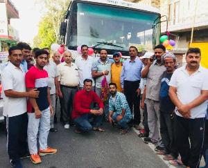  People expressed their gratitude to Baldev Sharma for increasing the Chandigarh bus route service.