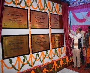 Chief Minister inaugurated and laid foundation stones of various developmental projects worth Rs 14.09 crore in Chhatri