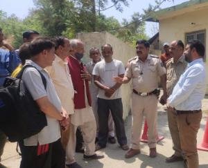 Ambuja Simmet's strike continues in mining of Mangu and Kashlog for the third day