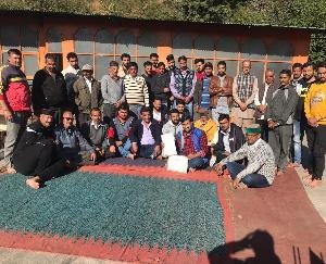 दाड़लाघाट की दो पंचायत बनाने को लेकर बैठक का आयोजन