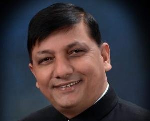 किसी पर भरोसा नहीं कर रही सरकार, अपनी ब्रांडिंग भी आऊटसोर्स पर करवाई : राणा 