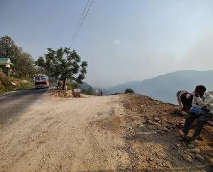 Piplughat left Kakra-Dadlaghat road closed for 6 days
