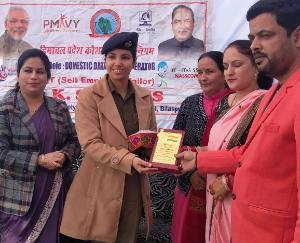 युवा नशे के जाल में फंसकर अपने भविष्य को खराब ना करें  : साक्षी वर्मा