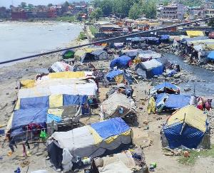 Order to remove migrants settled on the banks of Beas in Bhuntar