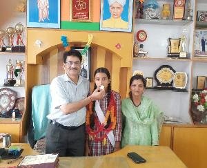 HPBOSE 10th Result 2022: Meenakshi of Government Senior Secondary School, Chandi secured ninth position across the state