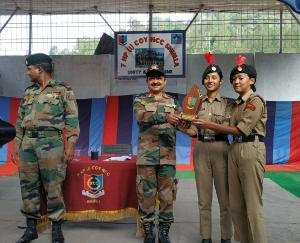 547 NCC cadets were given commanding officer Colonel D.R. Gargi honored with training-certificate