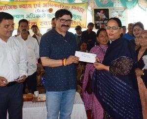 Make sure the benefits of government schemes till the last end Officer- Govind Thakur