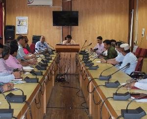 Formation of committees at block and panchayat level to give embodiment of tricolor in every house