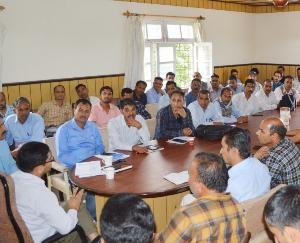 Massive campaign started in Karsog to link voter ID card with Aadhaar