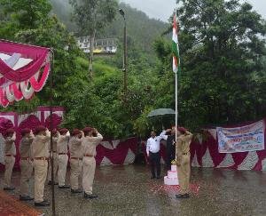 Independence Day celebrated with gaiety in Luhri project