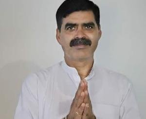  सरकार सुनिश्चित करे कि बिलासपुर में किसी भी भाखड़ा विस्थापित को न उजाड़ा जाए : बम्बर ठाकुर