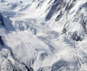 Two months later, the body of the tracker who fell in the gorge of the glacier was found