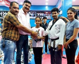 Area's Sania Thakur and Chahak won gold in North India Taekwondo Championship