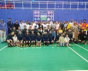 District badminton junior and senior class team left for Nahan