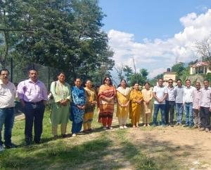 Thousands of employees held gate meeting for old pension