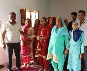 Naresh Kumar donated 50 thousand cash for road construction in Jaralgaon
