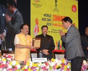  आईटीआई सोलन का रेड रिबन क्लब पुरस्कृत