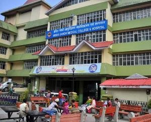 200 surgeons from all over the country including Himachal are participating in the three-day conference of the Department of Surgery at IGMC.