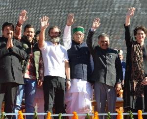 Sukhwinder Singh Sukhu took oath as Himachal Chief Minister and Mukesh Agnihotri as Deputy Chief Minister.