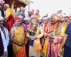 Recap 2022: PM Modi participates in International Kullu Dussehra