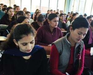 Seminar on New Education Policy-2020 was organized at LR BEd Institute