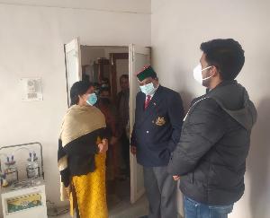 Health Minister Dhaniram Shandil did a surprise inspection of the hospital