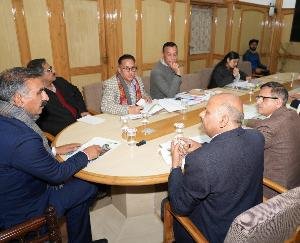 CM stresses on developing effective system for approval of FCA cases