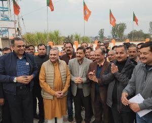 BJP National Vice President Saudan Singh reached Una, will attend the meeting of BJP State Working Committee