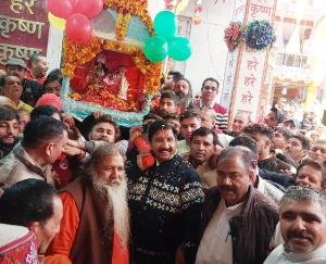 Deputy Chief Minister Mukesh Agnihotri took the blessings of Saint Baba Bal Ji, participated in the grand Shobha Yatra