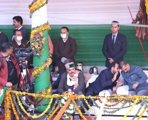 MLA Ashish Sharma organized a reception for Chief Minister Sukhu at Gandhi Chowk