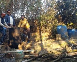 Excise Department's intensive campaign continues - 340 liters of illegal liquor destroyed