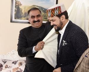 Union Minister Anurag Thakur reached Shimla, honored by CM Sukhu