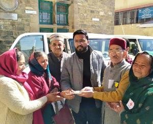 Additional Deputy Commissioner Shivam Pratap Singh flagged off the ambulance