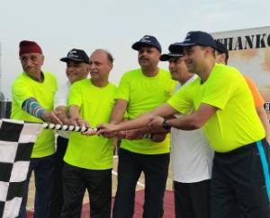 Giving a message to the youth to stay away from drugs, the Indian Army organized a marathon at Pangoli Chowk.