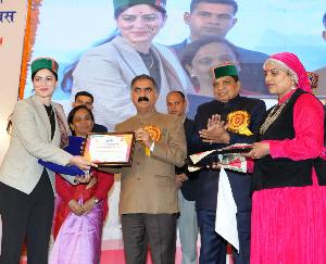 CM Sukhu increased Himachal Pradesh Women's Development Promotion Award amount