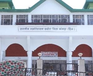 Tamanna first in speech competition in Indora College