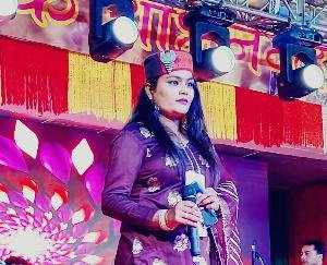 Panchrukhi: After Punjab, Poonam Kaundal took the stage in Chhinj fair in Himachal too
