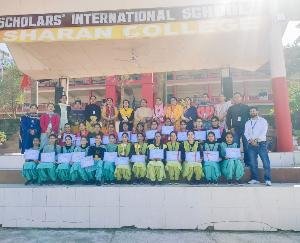 Kangra: Girl students of Sharan College performed brilliantly in Navrang program