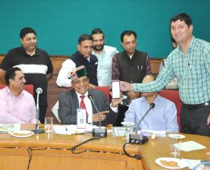 Solan: Efforts will be made to declare Maa Shoolini fair of international level: Dr. Shandil