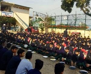 धुन्दन विद्यालय में रही मकर सक्रांति के त्यौहार की धूम