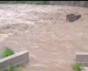Hamirpur: Beas project pipeline broken due to flood in Maan Khad, water supply stopped in 150 villages