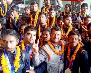  Kunihar: The players who returned home after performing brilliantly in the Special Olympics were welcomed in Delhi